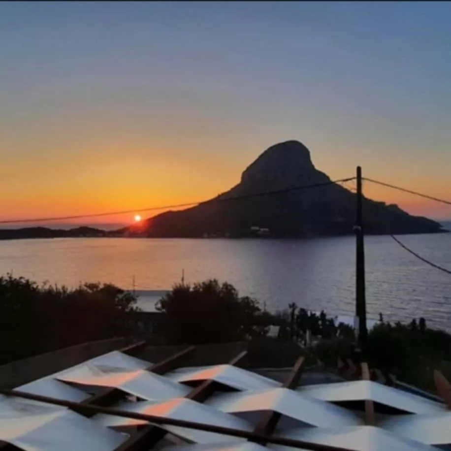 Att.hy74Z2csr OroqpQAJs2HtNh 0WDn95HXDAzGZhRq78